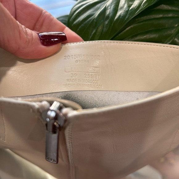 Zara tall leather boots size 39. Leather block heels. - Picture 3 of 8